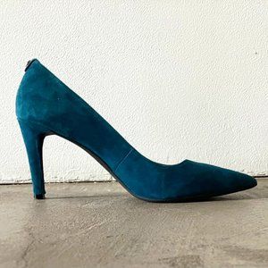 Michael Kors Suede Pumps